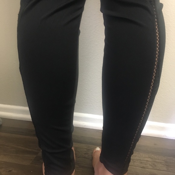 yoga pants - Picture 5 of 6